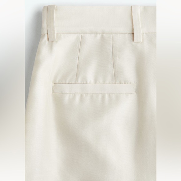 🔥POPULAR🔥 H&M Edition Spring 2025 Cream Chiffon Wide Leg Trouser Pants Size 8 - Picture 7 of 14